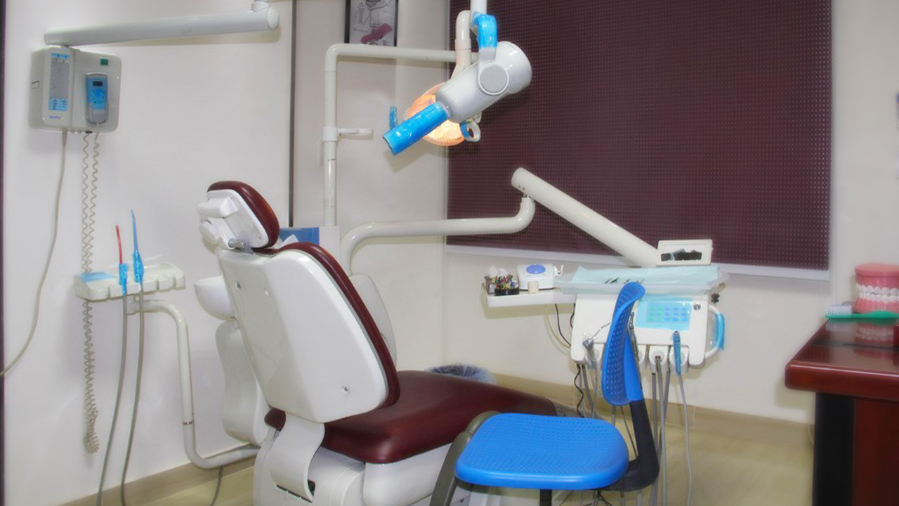 Dental chair and equipment at Elite Smile Clinics Elgazaer branch